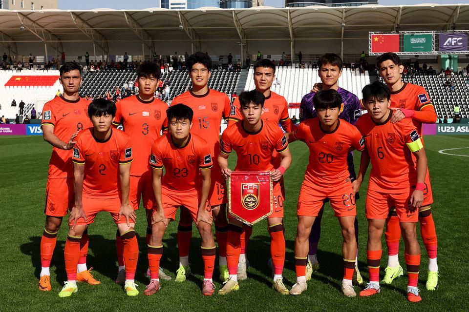 欧冠球队排名-西海岸老总确认！U23国足双星可售 5成概率离队 申花已加价追李昊